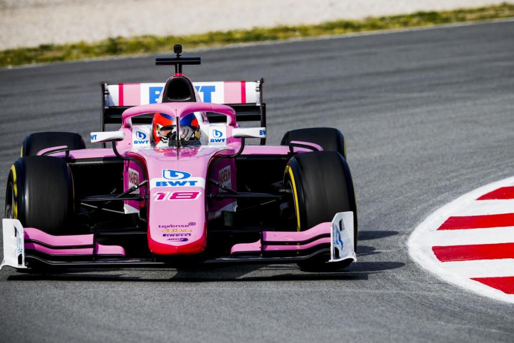 Tatiana Calderòn a Barcellona alla guida della Arden in Formula 2