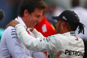 Hamilton Toto Wolff copertina