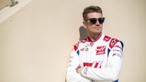 Le pilote Covid Nico Hulkenberg attendu au niveau dAlonso chez Haas F1 1 1200x675 1