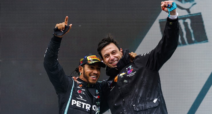 Lewis Hamilton Toto Wolff Mercedes