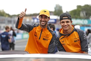 daniel ricciardo mclaren and l