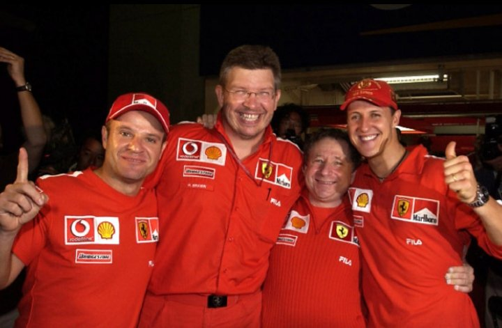 Il turnover dei Team Principal della Ferrari in F1 è il più alto di tutte e 10 le squadre, ma quali sono gli ex detentori dell'incarico fino ad ora, visto che Fred Vasseur diventa l'ultimo a prendere il timone?