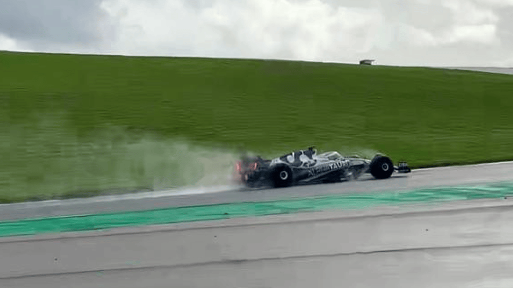 Nyck de Vries continua a macinare chilometri con AlphaTauri in vista della sua stagione d'esordio in Formula 1 nel 2023. L'olandese ieri era presente a Portimao con l'AT03 per un test Pirelli sulle gomme da bagnato estremo.