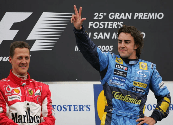 fernando alonso e micheal schumacher, vincitore ad indianapolis