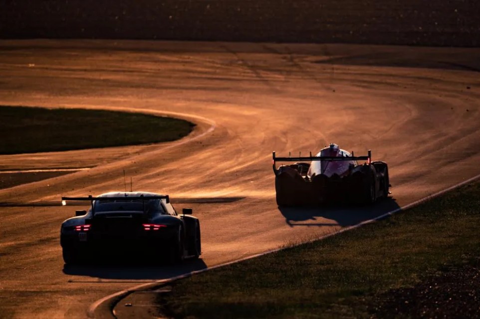 Nel 2023 si correrà la centesima edizione della 24h di Le Mans, in questo articolo racconteremo cinque edizioni che ne hanno fatto la storia.