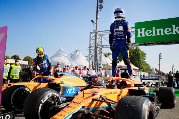 La McLaren ha valutato a lungo la possibilità di rimpiazzare Ricciardo con il connazionale, prendendosi anche un rischio.