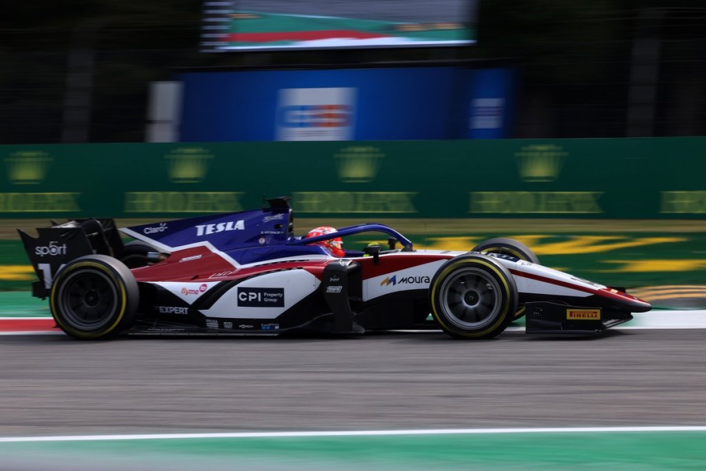 Fittipaldi a bordo della Charouz a Monza
