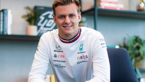 Mick Schumacher terzo pilota Mercedes F1