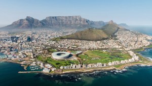 Vista dall'alto di Città Del Capo, prossima tappa del mondiale di Formula E