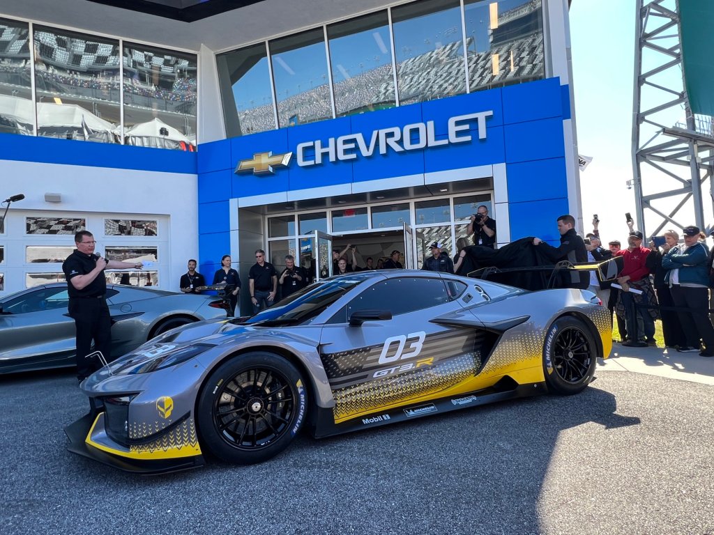 Dopo mesi di attesa, Chevrolet ha finalmente svelato la nuovissima Corvette che correrà nei campionati GT3 a partire dal 2024.