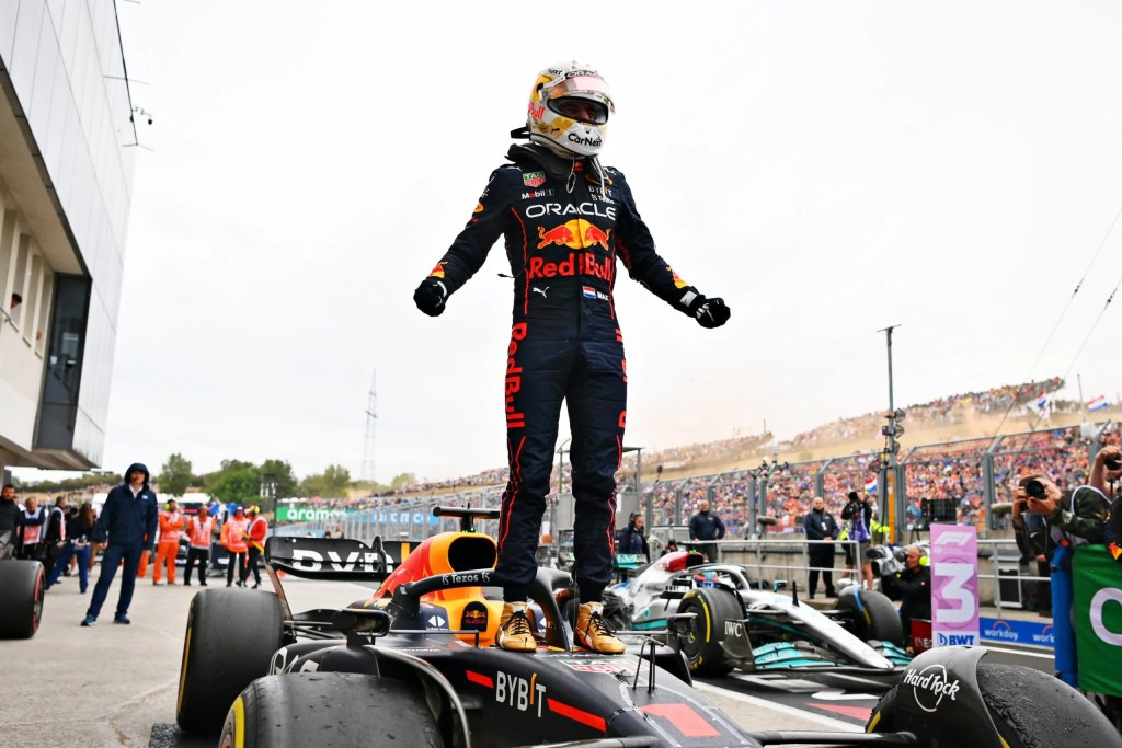 Montoya ritiene che il team austriaco abbia gli strateghi migliori del Circus, confrontandoli con quelli del cavallino rampante e non solo.