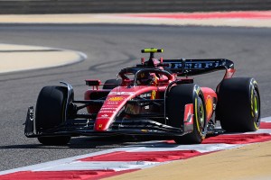 carlos sainz ferrari sf 23 1