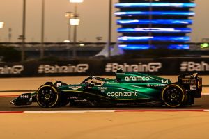 fernando alonso aston martin test barhain