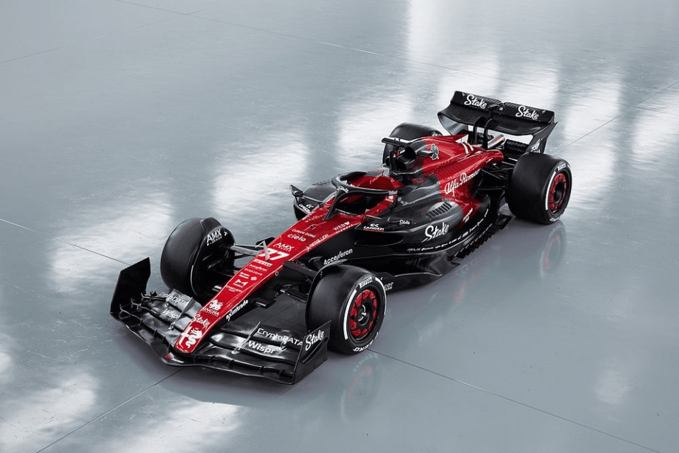 Nel 2023 il team Alfa Romeo di Formula 1 inizia una transizione triennale verso il passaggio ad Audi.