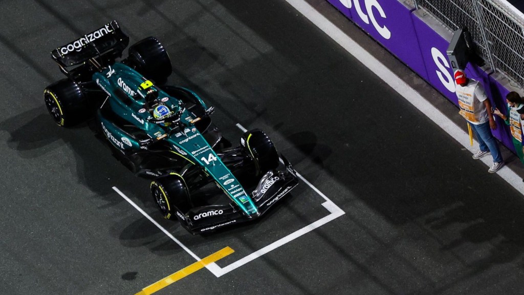 Toto Wolff ha paragonato la polemica sulle sanzioni FIA contro Fernando Alonso in Arabia Saudita con la fine del Mondiale 2021 ad Abu Dhabi.