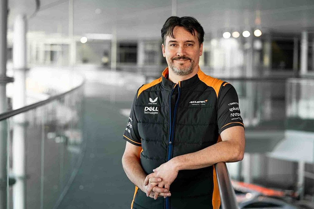 La McLaren si è separata dal direttore tecnico James Key come parte di una serie di cambiamenti organizzativi che il team spera possa dargli una solida base per il successo a lungo termine.