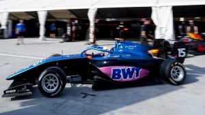 Il poleman del Bahrain Gabriele Minì