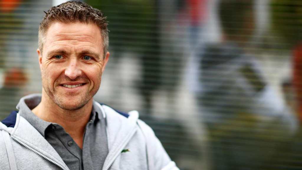 Lewis Hamilton elogia il coraggio di Ralf Schumacher, ma ritiene ci sia ancora molto da fare in termini di uguaglianza ed inclusività.
