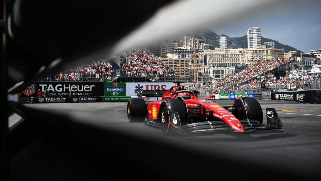 Charles Leclerc ha detto che in Ferrari le decisioni strategiche devono migliorare se vogliono avere qualche speranza di vincere un campionato del mondo.
