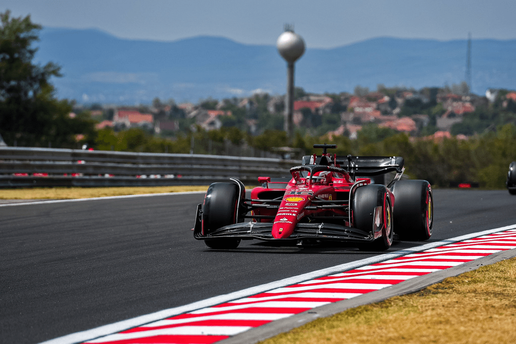 Ferrari ha apportato una modifica fondamentale al proprio dipartimento di strategia in vista della stagione 2023, nel tentativo di correggere una delle aree che hanno generato errori lo scorso anno.