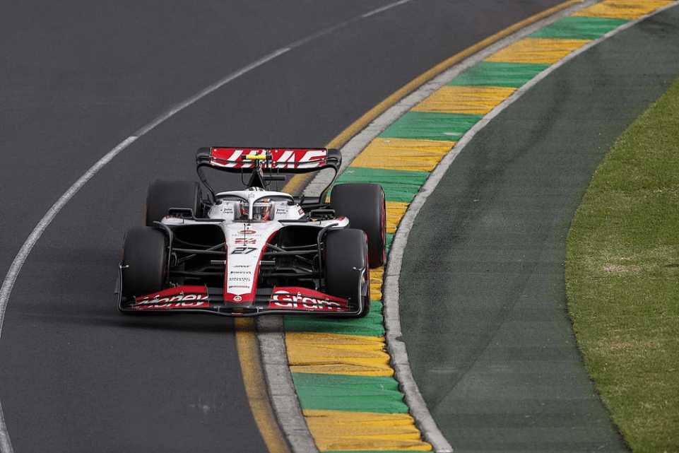 Le pagelle del GP di'Australia: Verstappen domina, disastro FIA