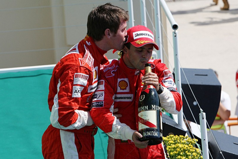 È stato un brutto inizio per la Ferrari, ma l'ex ingegnere Rob Smedley crede che la pausa di aprile potrebbe aiutarli a rilanciare le loro fortune.