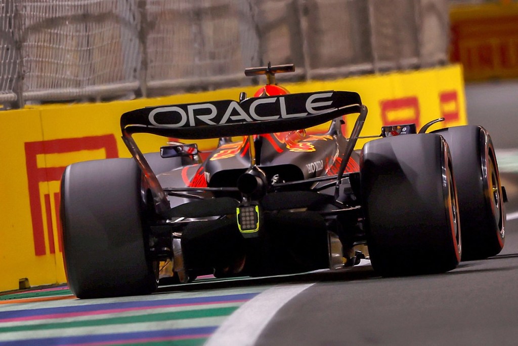 Il consigliere della Red Bull ha raccontato di aver consigliato lui Hamilton a Lauda. Quella che al tempo sembrava un'ottima strategia per Marko, è diventata poi la storia della F1 attuale.