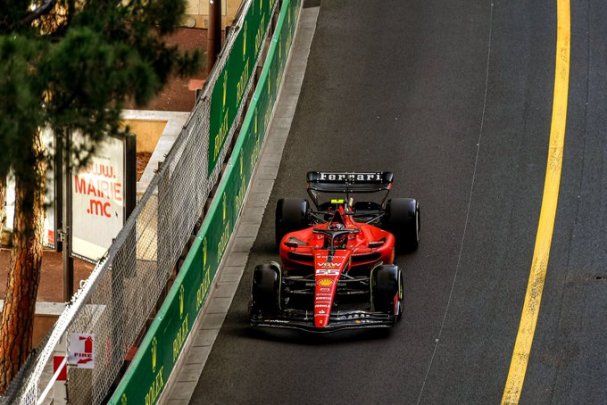 Si scaldano i motori fra i muretti del principato. Segui con noi gli highlights delle seconde libere.