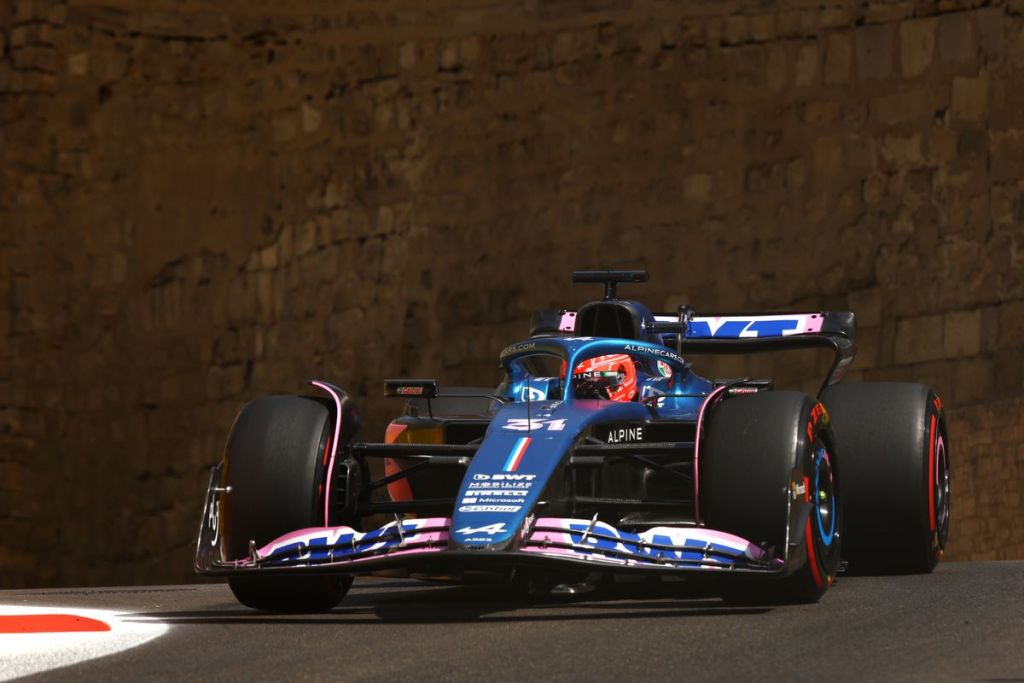 Alpine ha vissuto un fine settimana difficile al Gran Premio dell'Azerbaigian, incluse le due partenze dalla corsia dei box per Esteban Ocon dopo le preoccupazioni per una potenziale squalifica.