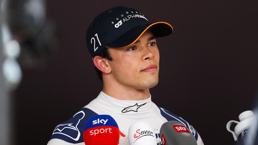 Nyck De Vries è riuscito a finire davanti al compagno di squadra Yuki Tsunoda, tenendosi fuori dai guai nel corso del Gran Premio di Monaco.