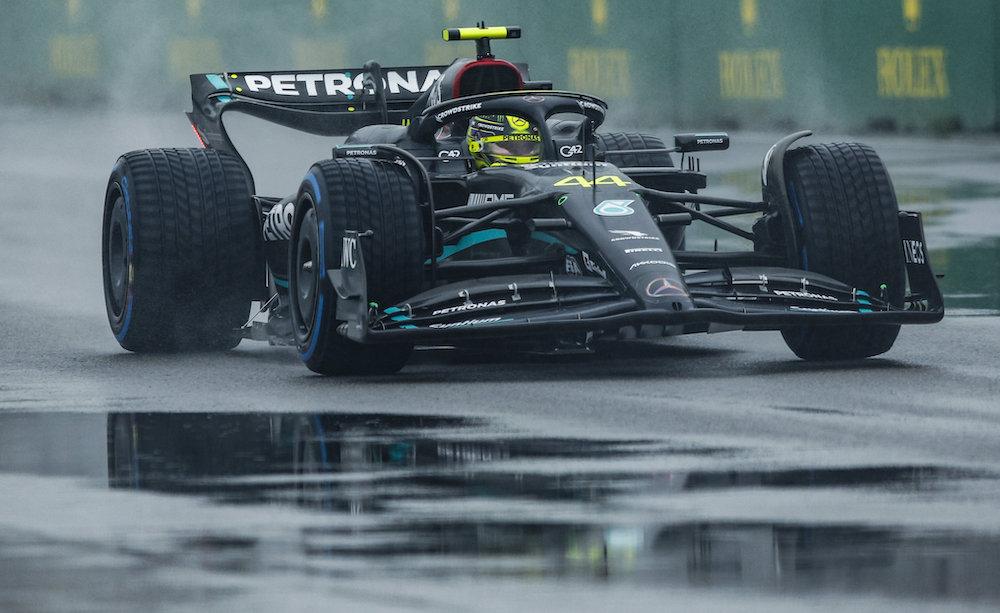 La Mercedes si è rimessa in carreggiata con gli aggiornamenti introdotti a Monaco e ora non sembra fermarsi, vuole tornare a vincere.