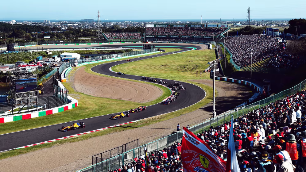 Secondo quanto riportato dal giornalista britannico Joe Saward, Liberty Media vuole raggruppare maggiormente il calendario nel 2024. Suzuka diventerà la quarta gara dell'anno mentre si correrà in Bahrain e in Arabia Saudita di sabato.