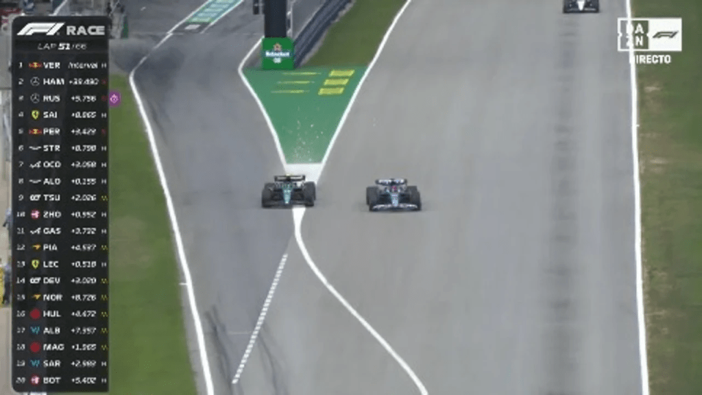 Esteban Ocon è rimasto con un po’ di amaro in bocca dopo essere arrivato ottavo al Gran Premio di Spagna. Il francese, inoltre, si è reso protagonista di una mossa difensiva al limite ai danni del suo ex compagno di squadra Fernando Alonso.
