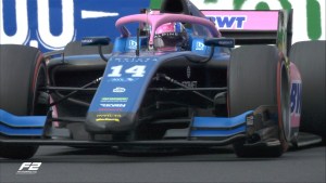 Immagine che immortala il poleman della F2 in Ungheria Jack Doohan