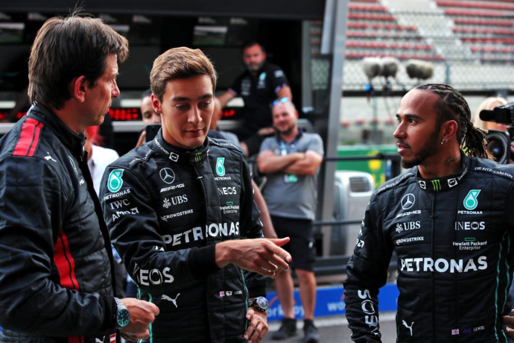Toto wolff george russell lewis hamilton mercedes f1 fomula1