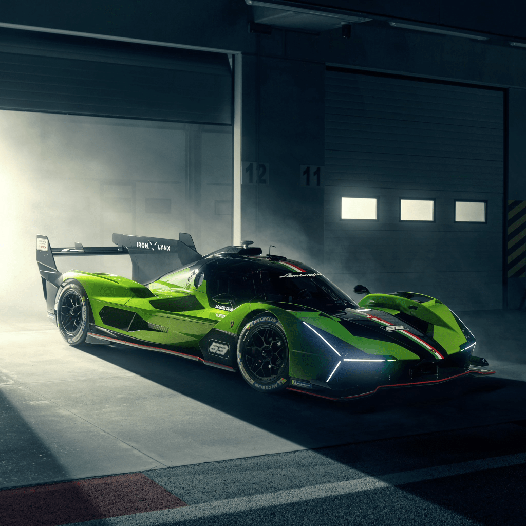 Lamborghini Squadra Corse ha presentato ufficialmente l'LMDh che debutterà in IMSA e nel WEC dalla prossima stagione.