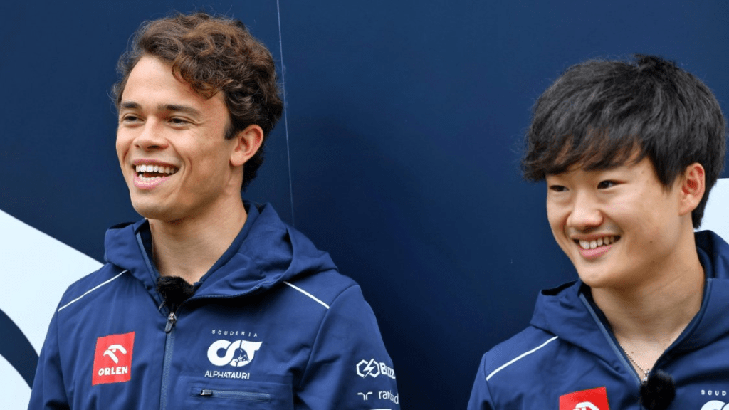 Il pilota AlphaTauri Yuki Tsunoda afferma che il suo ex compagno di squadra Nyck de Vries meritava più gare prima di perdere il suo sedile.
