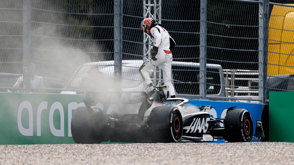 I tempi in pista cancellati sono stati rilasciati dai commissari, ma chi sono stati i piloti ad aver oltrepassato più volte i limiti di pista (track limits) nel Gran Premio d'Austria 2023?