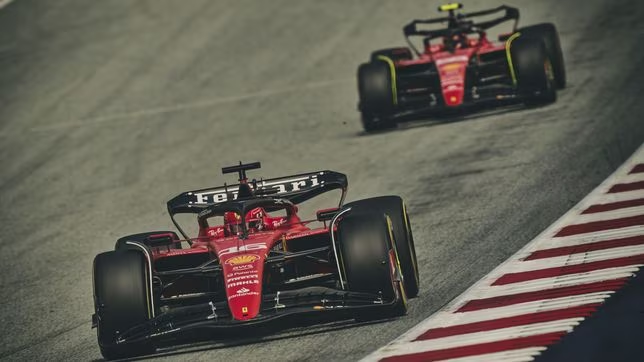 Charles Leclerc è arrivato secondo al Gran Premio d'Austria. Il monegasco è finito tra le due Red Bull e riconosce che la difesa del suo compagno di squadra Carlos Sainz, contro Sergio Pérez, gli ha reso "la vita più facile".