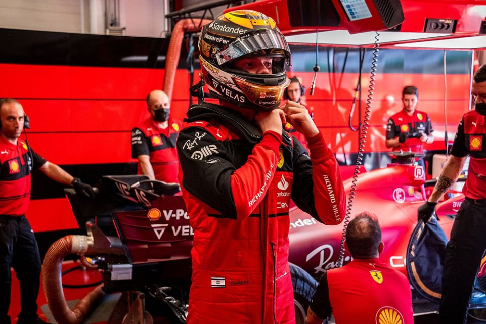 La Ferrari ha annunciato chi sarà il giovane pilota che salirà sulla SF-23 durante i due turni di prove libere che un esordiente dovrà disputare.