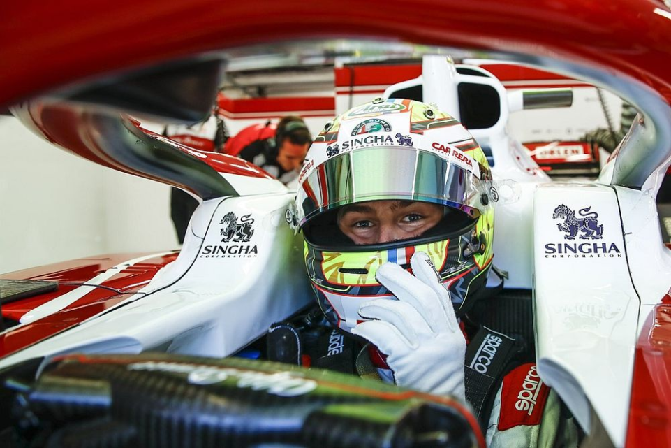 Quest’anno, così come successo lo scorso anno, tutti i team di F1 devono concedere due sessioni di FP1 ad almeno un pilota debuttante. Andiamo a scoprire quali sono i principali candidati per ogni team.