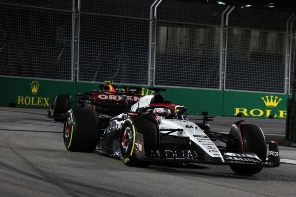 Liam Lawson ha identificato le sue "partenze pasticciate"  come un importante margine di miglioramento dopo aver segnato i suoi primi punti in Formula 1 nel Gran Premio di Singapore con il nono posto.