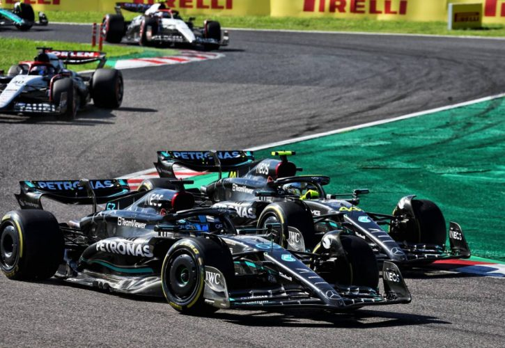 La Mercedes punta a concludere la stagione al secondo posto in campionato, nonostante si ritrovi con la Ferrari alle calcagna.