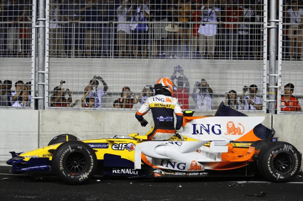 Il team legale di Massa insiste: faranno "tutto il possibile per portare il trofeo a casa in Brasile e Italia" mentre spingono la F1 e la FIA a dare una risposta sullo scandalo "Crashgate" del 2008 e su una "presunta cospirazione"