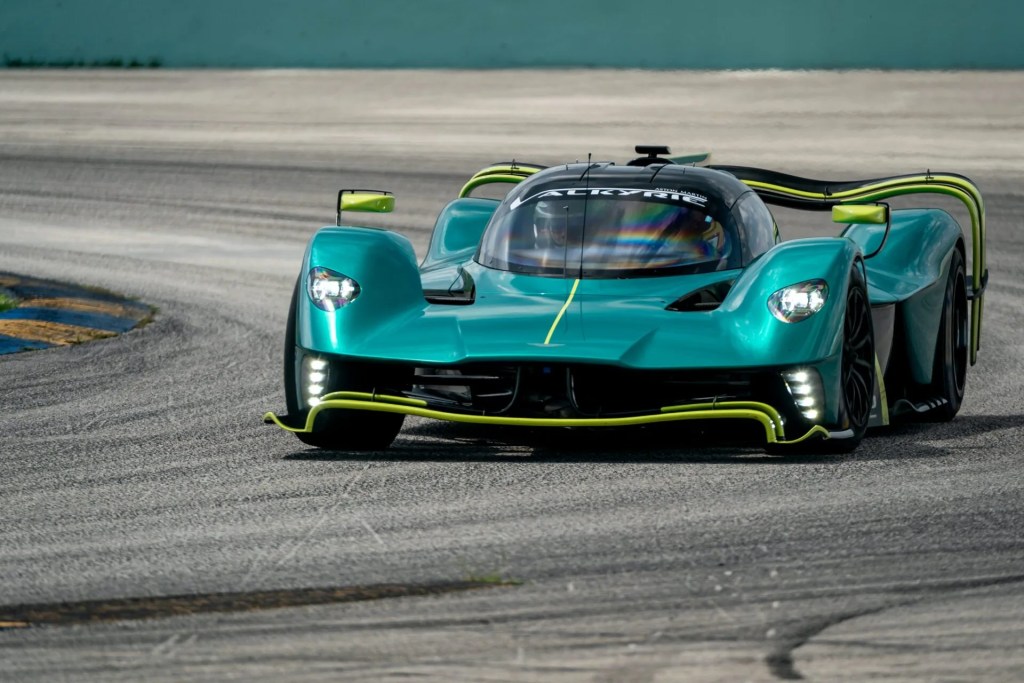 Secondo le indiscrezioni Aston Martin sarebbe pronta a rispolverare il progetto Valkyrie LMH per il WEC e l'IMSA a partire dal 2025.