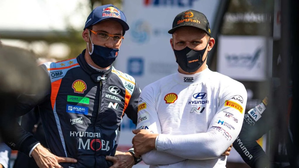 060521 Hyundai Tanak Neuville 02 7f2f3 f 1400x788.jpg