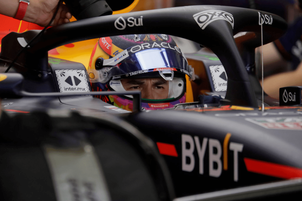 Helmut Marko ha sostenuto l'inizio del fine settimana di gara di Sergio Perez al Gran Premio di Città del Messico, ritenendo anche che la McLaren non rappresenti una minaccia per la Red Bull.