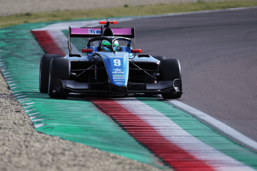 Gabriele Minì ha sfruttato al meglio la prima giornata di test sul circuito di Imola, chiudendo davanti a tutti nel primo giorno dell'ultimo test post-season della stagione 2023.