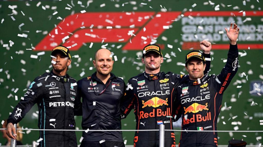 Perez sul podio del GP del Messico 2022