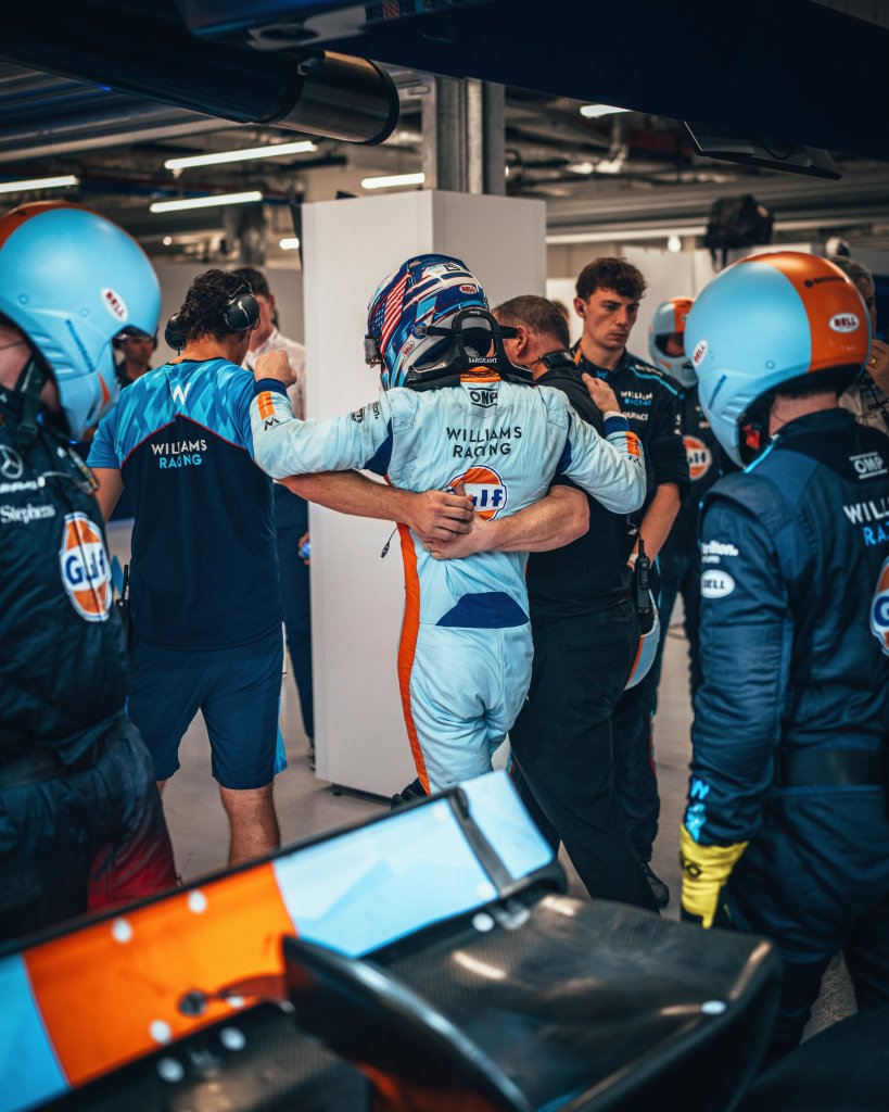 La Williams è ancora incerta sul futuro di Sargeant. Secondo Vowles, il pilota americano ha bisogno di più tempo per mostrare le sue capacità.